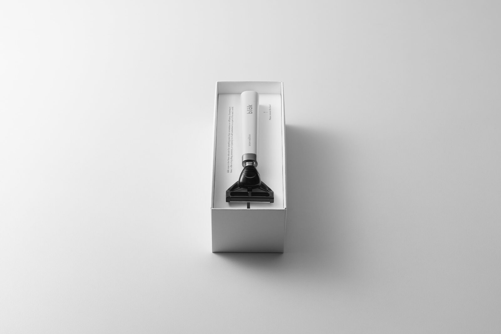 BLAK CLASSIC RAZOR